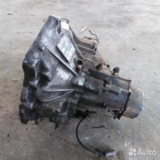 МКПП Mazda 323 коробка механическая