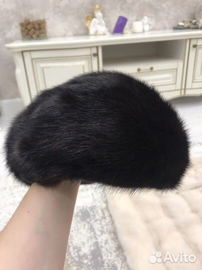 Берет женский норковый