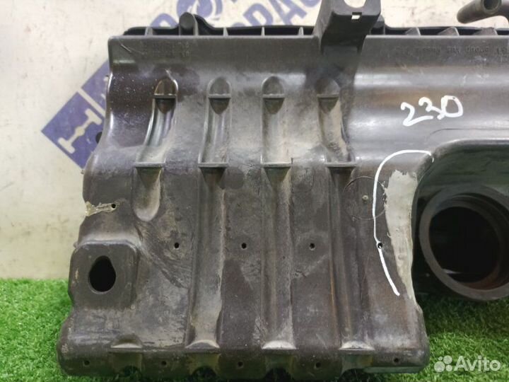 Корпус воздушного фильтра Volkswagen Polo седан