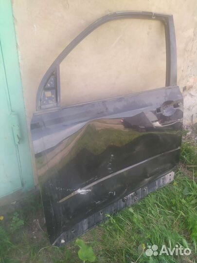 Продам дверь Ниссан x-trail