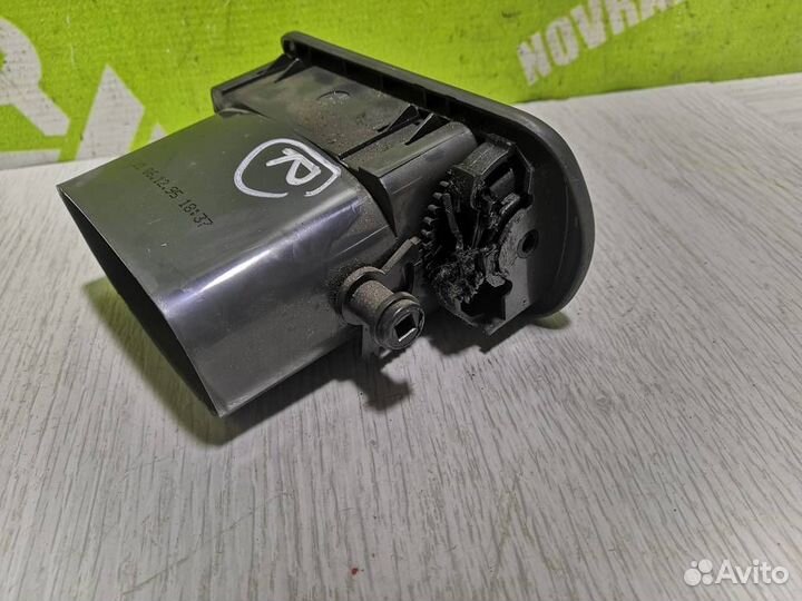 Дефлектор воздушный Фиат Пунто 176