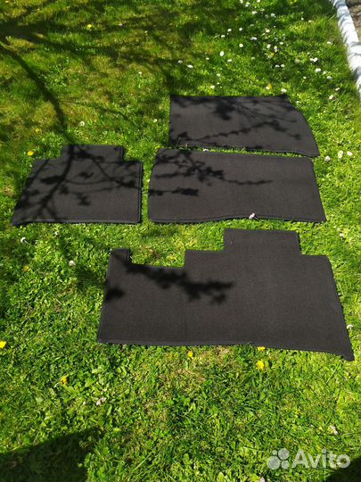 Автомобильные коврики ворсовые