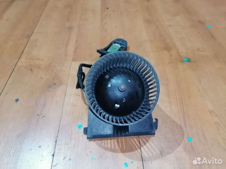 Моторчик печки Volkswagen Passat B5 Audi A4 b5