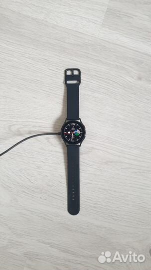 Часы Samsung Galaxy Watch 4, 40 мм