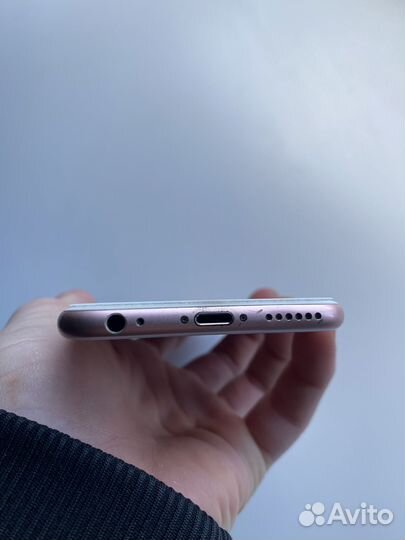 iPhone 6S, 32 ГБ