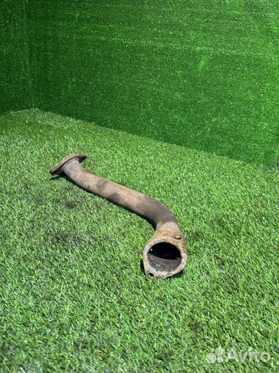 Выпусная труба pajero 1 6g72 1990