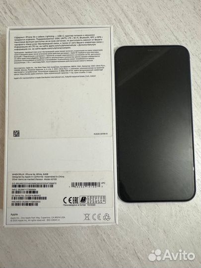 iPhone Xr, 64 ГБ