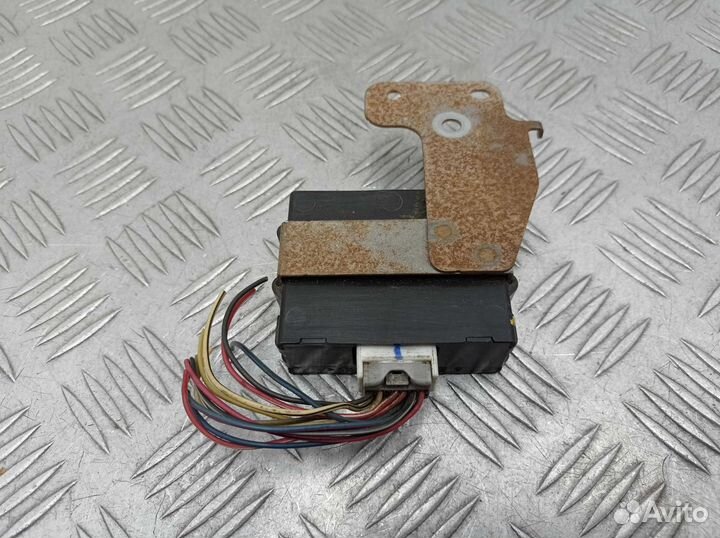 Иммобилайзер Toyota Matrix 1 E130 8978002030