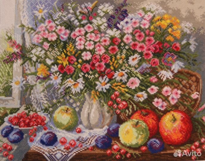 Картина, вышитая крестом 