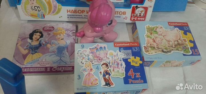 Цена за все, пакетом новые игрушки девочке 0-3года