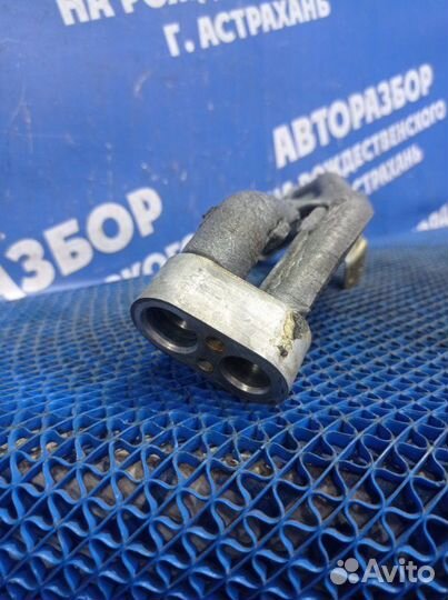 Трубка кондиционера Audi A6C5 седан 2000