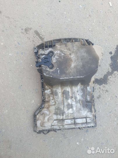 Запчасти на двигатель Mercedes Benz w204 271820