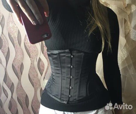 Корсет утягивающий на шнуровке