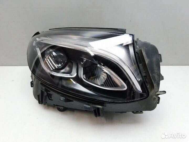 Фара правая Mercedes-Benz GLC Coupe