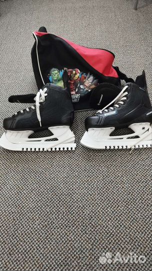 Коньки хоккейные