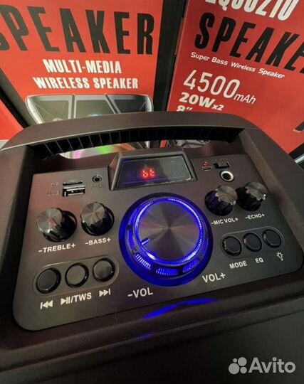 Блютуз колонка с радио