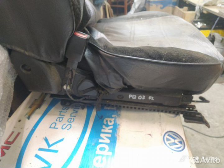 Сидение переднее левое Nissan Primera P12 01-07