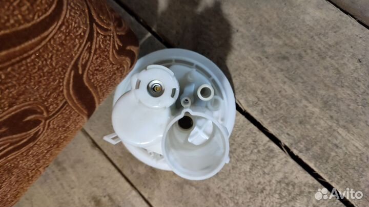 Топливный насос и фильтр Subaru