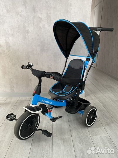 Велосипед трехколесный с ручкой