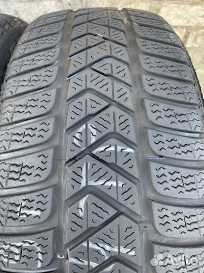 Pirelli Winter Sottozero 3 215/55 R17