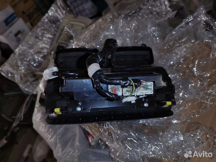 Монитор, экран на торпеду, дисплей, авенсис т25