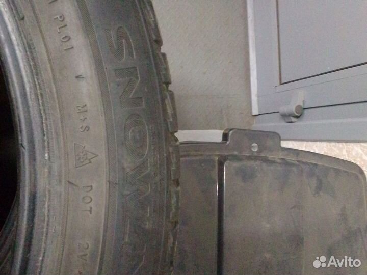 Triangle Snowlink TWT02 275/45 R21 110R