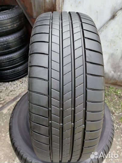 Bridgestone Turanza T005 225/40 R19