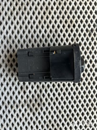 Переключатель света фар Volkswagen