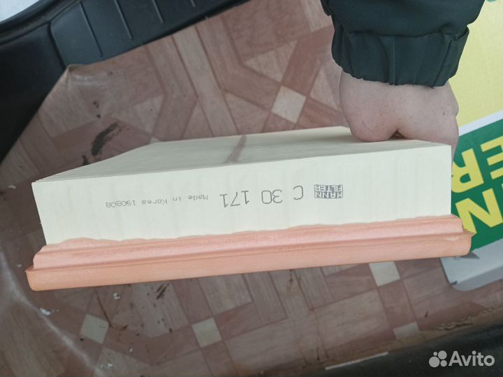 Воздушный фильтр C 30 171