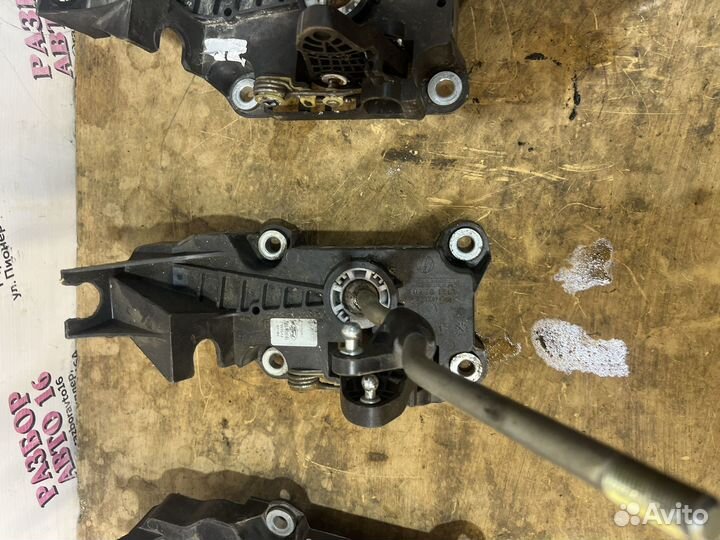 Кулиса переключения передач МКПП Ford Focus 2