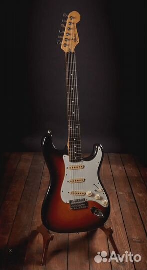 Электрогитара Fender Vintera 60s Stratocaster