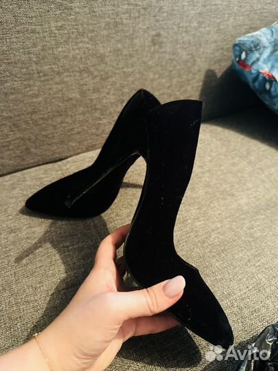 Туфли бархатные 38 размер