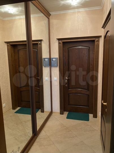 2-к. квартира, 114 м², 4/10 эт.