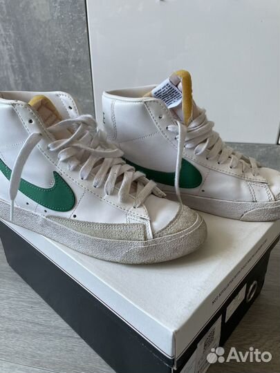 Кроссовки Nike