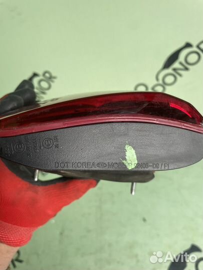 Фонарь в крышку правый с дефектом kia sportage 4