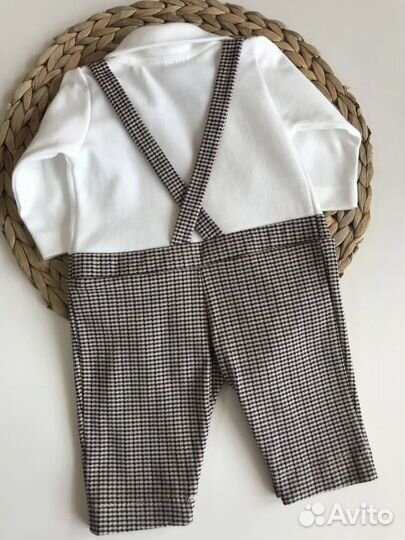 Нарядный костюм для мальчика