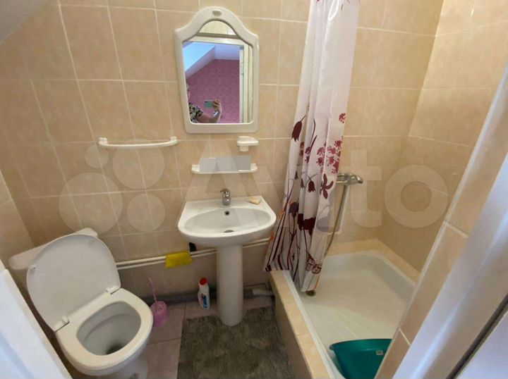 Комната 15 м² в 1-к., 2/2 эт.