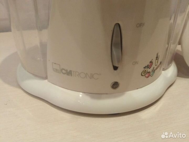 Соковыжималка Clatronic AE 2758