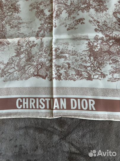 Платок женский Dior