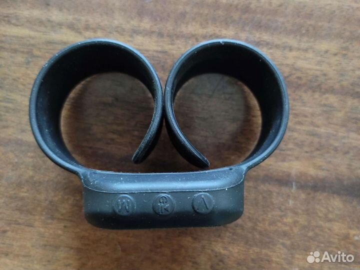 MP3- плеер Qumo SportWatch 4GB