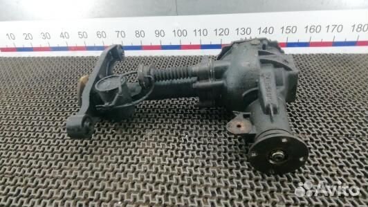 Редуктор переднего моста mitsubishi pajero 3 (ZML0