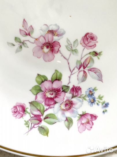 Блюдо и масленка Weimar. Цветущий шиповник