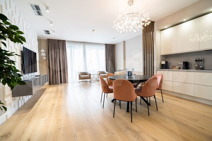 3-к. квартира, 110 м², 2/26 эт.