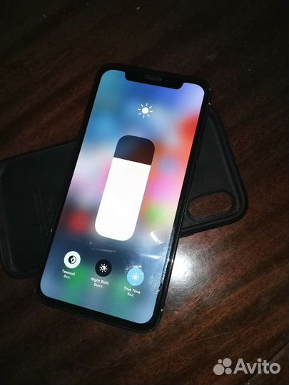 iPhone X, 64 ГБ