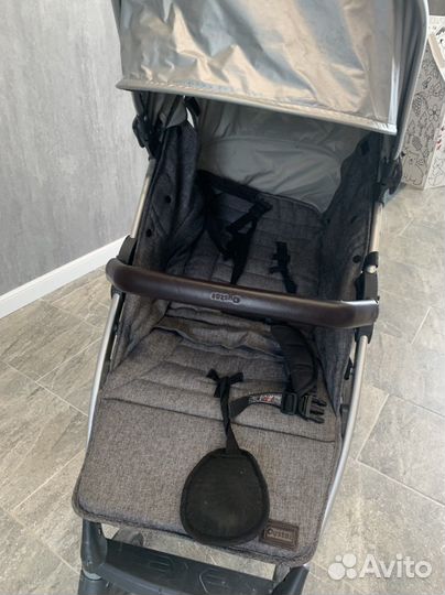Коляска прогулочная Oyster Zero