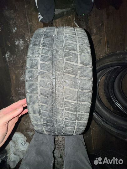 Bridgestone Blizzak RFT 225/45 R17