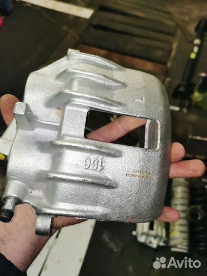 Суппорт тормозной Mercedes sprinter