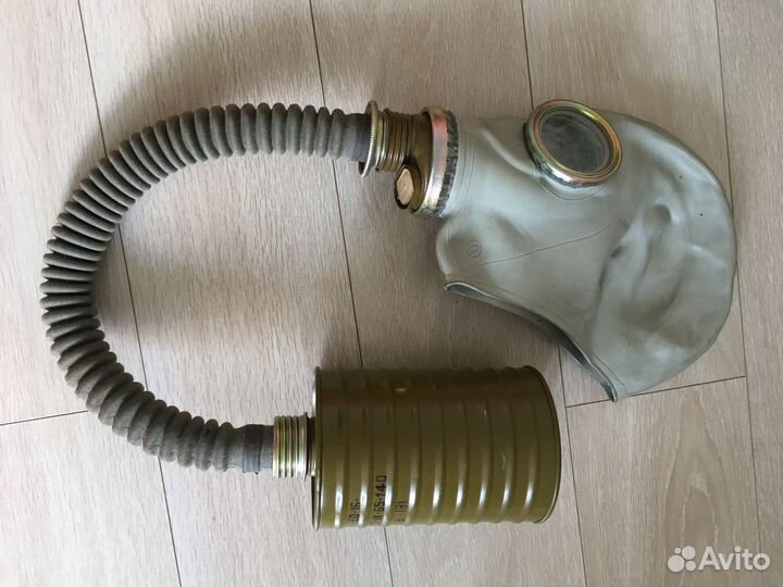 Противогаз