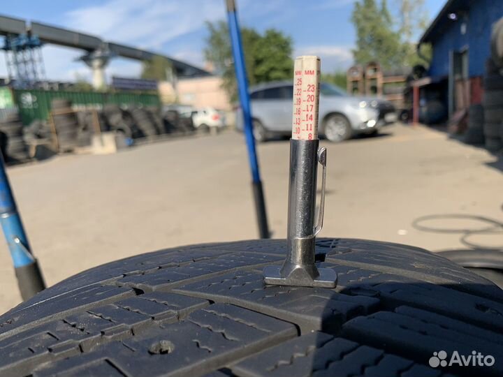 Goodyear UltraGrip Arctic 2 225/55 R17 101T