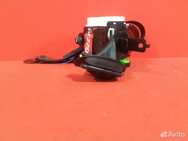 Ремень безопасности передний левый Kia Venga